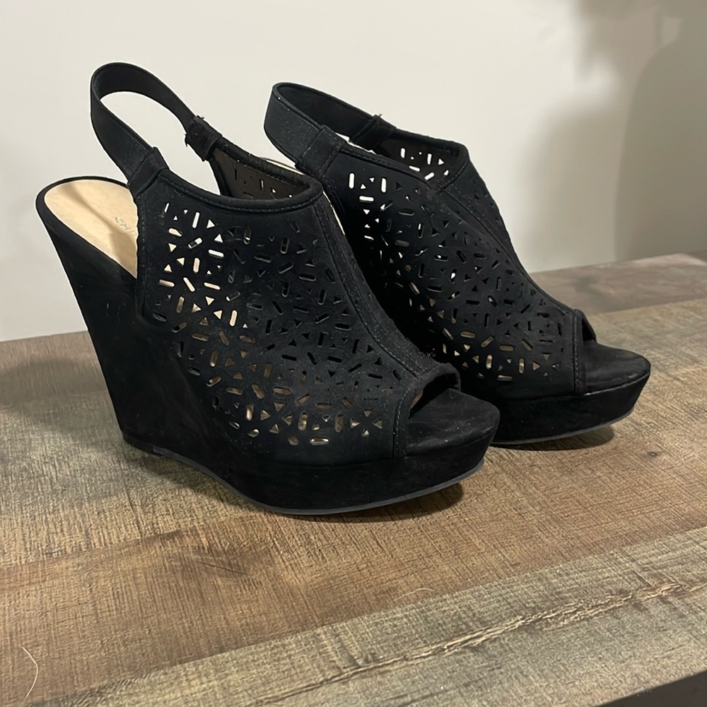 Black wedges, size 8